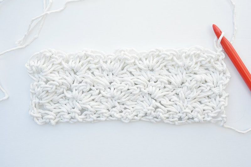 Ажурные коврики крючком-продолжите плетение