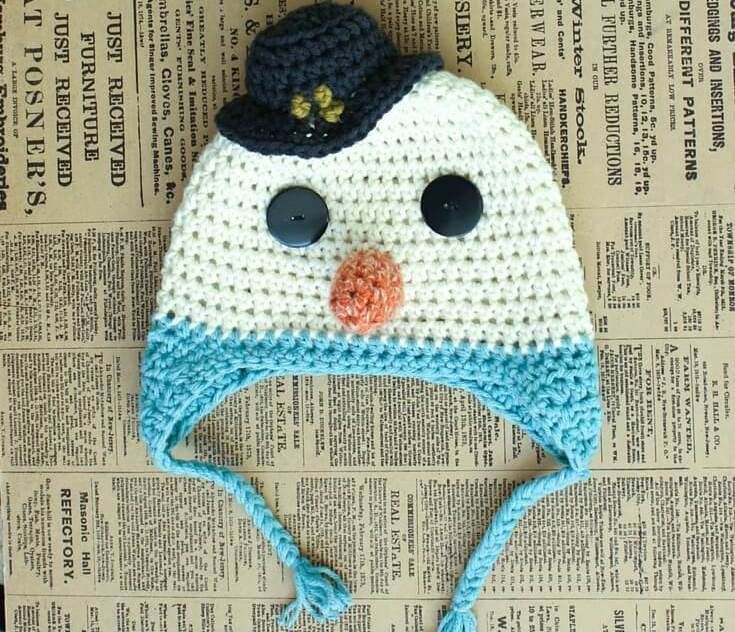 Детская шапочка крючком в виде снеговика